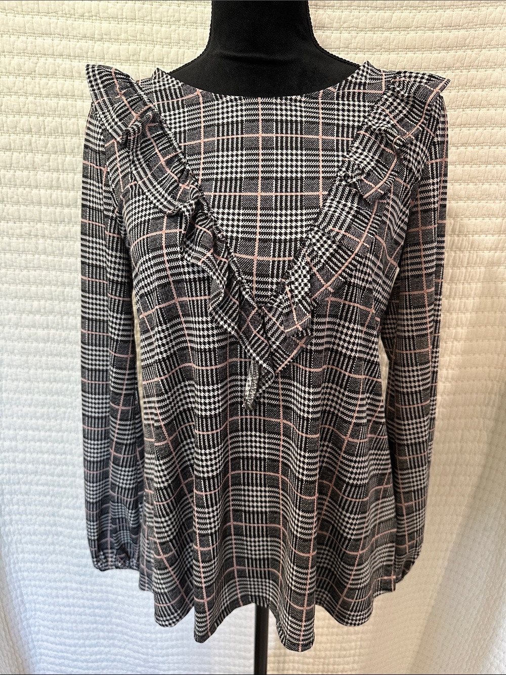 Andree Plaid Ruffle V-Neck Long Sleeve Top in Black and Pink
